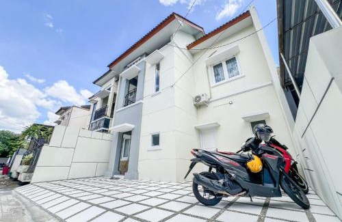 Mlati House | Villa Pesona Palagan