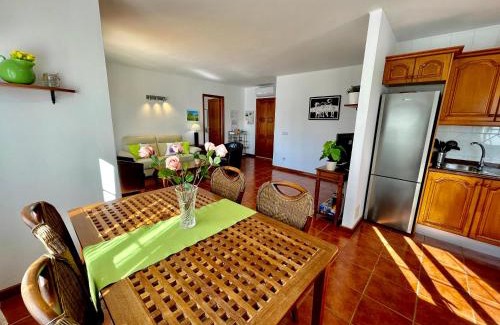 Playa Blanca Villa | Villa Pilar
