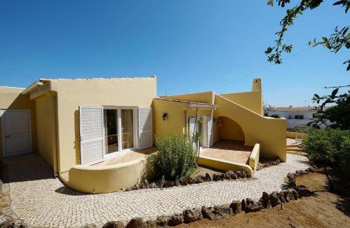 Patio Villa | Villa Pinheiro