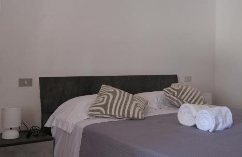 Sarzana Apartment | Villa Pini