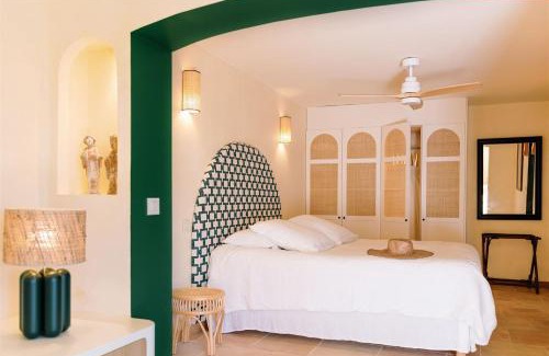 Speracedes House | Villa PIPA POLARIS I suite ELULA - vue panoramique & piscine