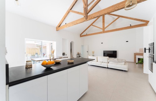 Septemes-les-Vallons House | Villa Piscine 8 Pers 5 min Marseille, au Calme