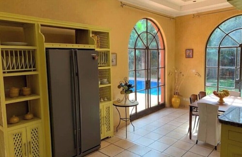 Ida Ougourd House | Villa piscine chauffée PV,Clim,3sdb,4ch,Staff disp