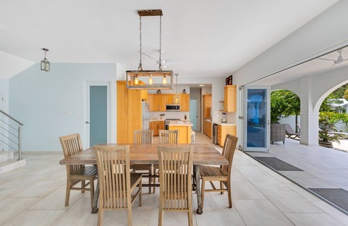 Puntas Villa | Villa Playa Oria/Beachfront Luxury