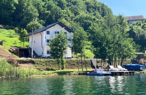 Jajce Apartment | Villa Pliva Lake Jajce