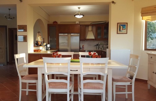 Kontos Villa | Villa Politimi at Aegina