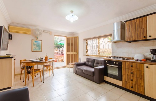 Santa Maria Estate Apartment | Villa & Pool 4 Mellieħa Bay Retreat, Mellieha, Malta