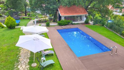 Zelenika Villa | Villa, pool and relax for 12 persons