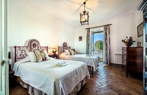 Ferragudo House | Villa Portimao View