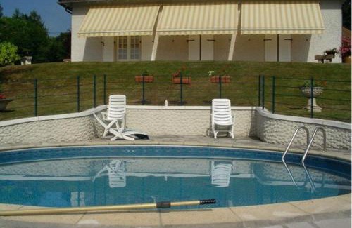 Chanac-les-Mines Villa | Villa Pougeol - 6 pers - PiscineBarbecuePétanque