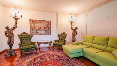 Monsummano Terme House | VILLA PRESTIGE - with Balconies