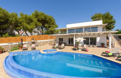 Punta Prima Villa | Villa Primasol by Villa Plus