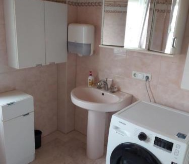 Vohburg an der Donau House | Villa Prince, nur für Handwerker auch langfristig, nähe Ingolstadt