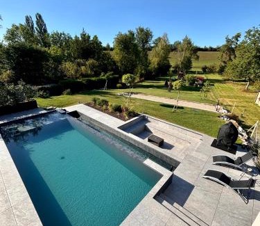 Dettwiller Villa | Villa privée 230m2/Piscine débordement/Billard-Babyfoot-Boulodrome-Flipper/Strasbourg