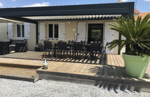 La Teste-de-Buch Villa | Villa +private heated pool, quiet area, near Bassin- PROMO LAST MINUTES