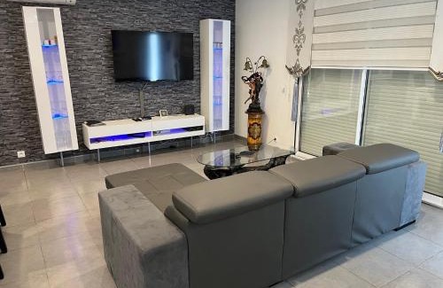 Pennautier Villa | Villa privative 3 chambres et piscine priv près Carcassonne