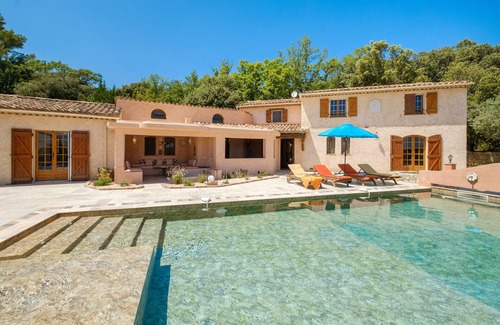 Seillans Villa | Villa 'Propriété Fontaine Margo': Peaceful Retreat with Mountain Views