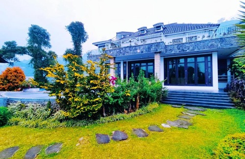 Cipanas Villa | Villa Puncak