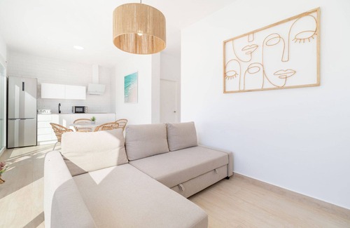 Chiclana de la Frontera House | Villa 'Rocío' with private pool, Wi-Fi and air conditioning