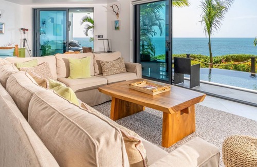 Fryes Beach Resort | Villa Rae - Two Bedroom Resort, Sleeps 4
