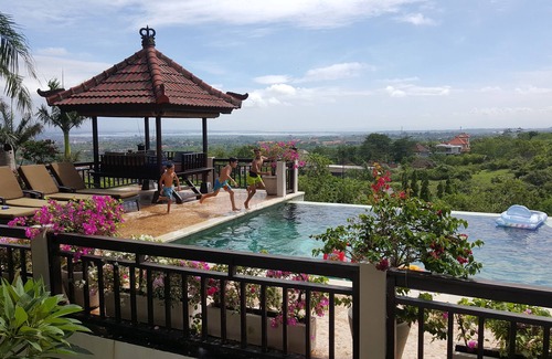 Bukit Villa | Villa Rama Rama – A Huge Private Hilltop Spa Retreat with Stunning Views