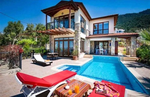 Uzunyurt Villa | Villa Ravilla