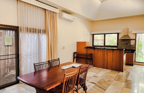 North Pattaya Villa | Villa Raya Private Pool Villas Resort