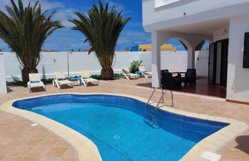 Corralejo Villa | Villa Real Oliva
