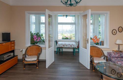 Friedrichroda Apartment | Villa Regina Fürstensuite
