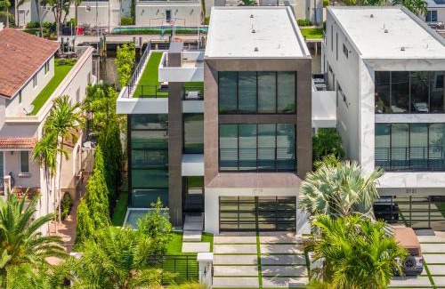 Coral Ridge Villa | Villa Remi