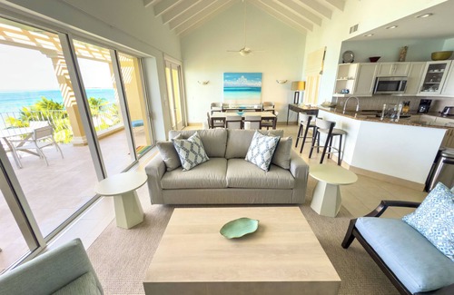 Grace Bay Condo | Villa Renaissance 402: 4th Floor 2 Bedroom, 2 1/2 Baths Ocean Front Penthouse