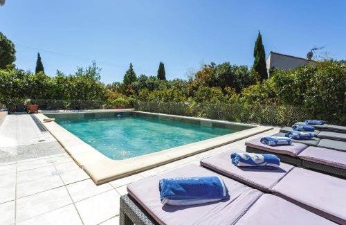 Argeliers Villa | Villa Repose by Villa Plus