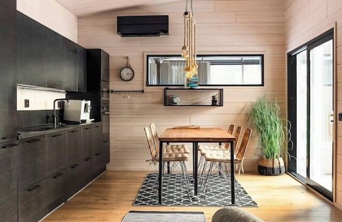 Klaukkala House | Villa Ritva - Modern - Lakefront - Hot Tub