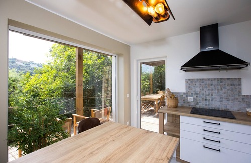 Golfe Juan Villa | Villa Roc d'Azur: sea view, heated swimming pool, jacuzzi, close to Cannes