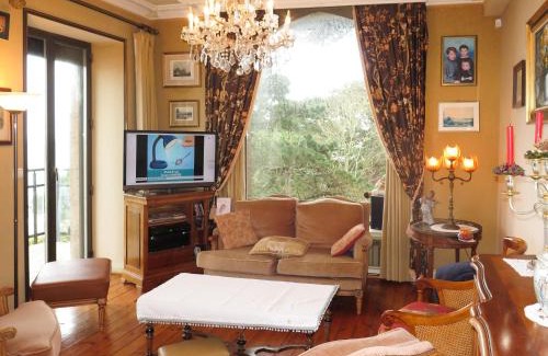 Perros-Guirec Villa | Villa Roch Glaz by Interhome