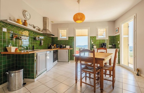 Rochefort-du-Gard Villa | Villa Rochefort - Welkeys