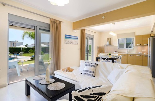 Lardos Villa | Villa Rodos Aphrodite by Villa Plus