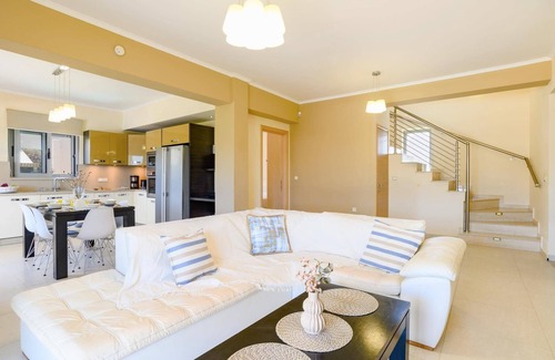 Lardos Villa | Villa Rodos Athena by Villa Plus
