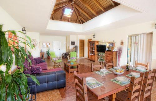 Costa de Antigua Villa | Villa Romana