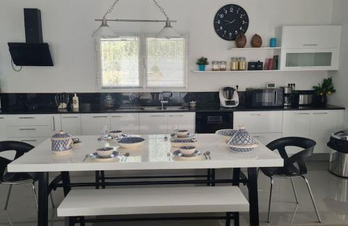 Hay Souani House | Villa Romana Monastir