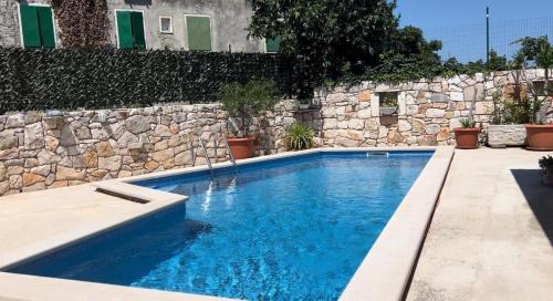 Dracevica House | Villa Rosa, Dracevica 46a, Brac