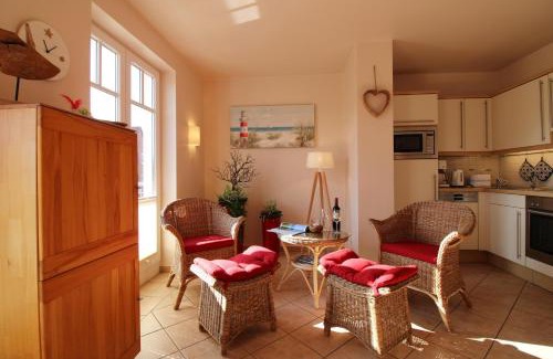 Alt Gaarz Apartment | Villa Rosita Fewo 5 - SANDKÖRNCHEN