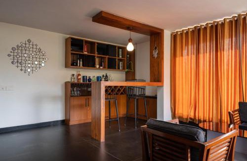 Shiroda Villa | Villa Royal Adobe