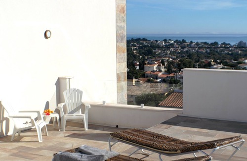 Calpe Ski Chalet | Villa Royale / panoramic views / privacy / infinity pool