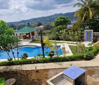 Bogor Barat Villa | Villa Rumah Omma