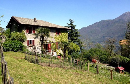 Vignola House | Villa Rustica Comfortable holiday residence