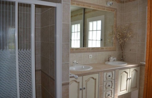 Saint-Maurice-dʼArdeche House | Villa Saint-Maurice-d'Ardèche, 4 bedrooms, 8 persons