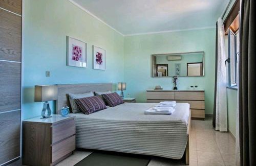 Vale de Parra Villa | VILLA SALGADOS, near ALBUFEIRA, with Private Pool, 5 minutes from Gale Beach