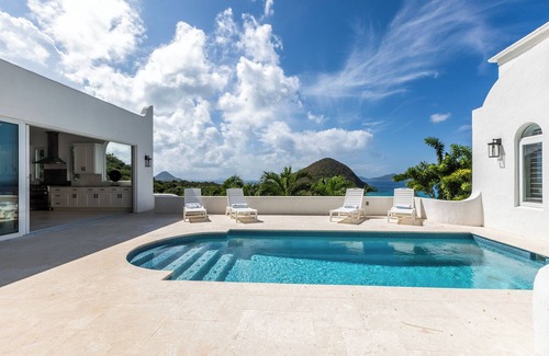 West End Villa | VILLA SANTORINI - walk to beach and restaurants from this luxurious masterpiece