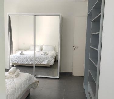 Tassoultante Apartment | Villa Sara avec sa piscine et jardin